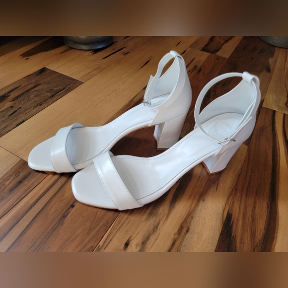 White Leather Block Heels - Picture 7 of 9